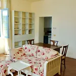 Anna, Griante Apartment
