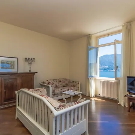 アパート Apartment Anna Lake View In Griante, Lake Como