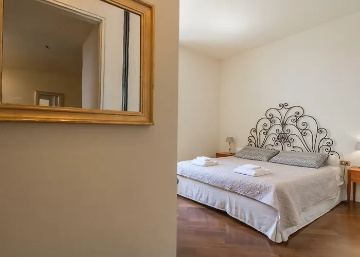 Anna, Griante Apartment *